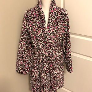 NWT VS Fleece Robe